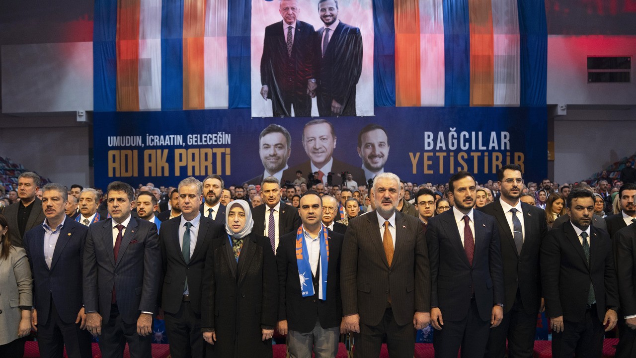 Bakan Kacır çağrı yaptı: Türkiye'yi 2071'e AK Parti taşıyacak