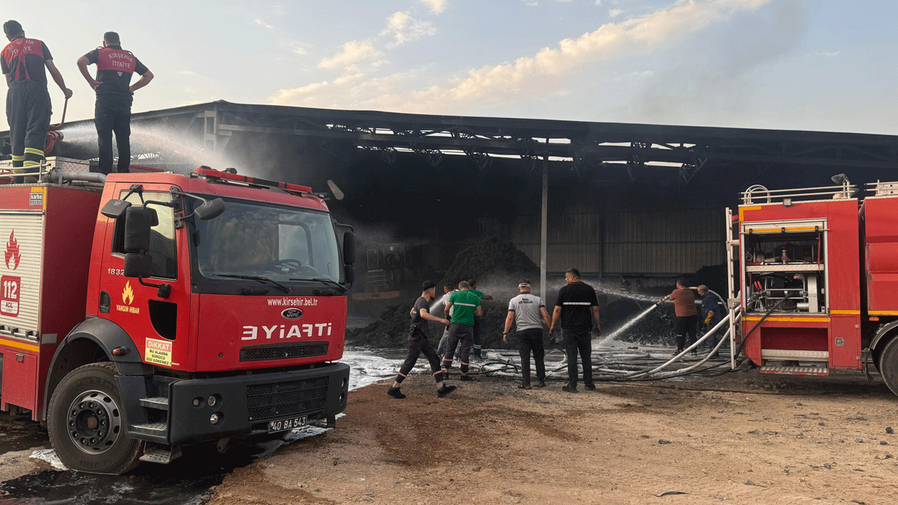 Bakan Kacır ziyarete hazırlanıyordu: Petlas fabrikası yandı!