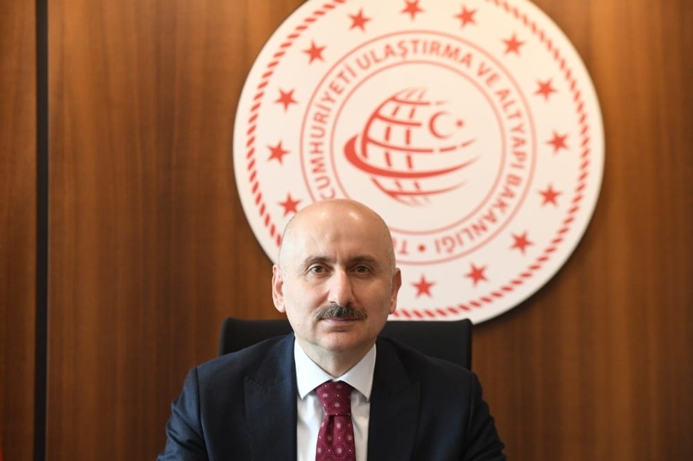 Bakan Karaismailoğlu’ndan dış hat uçuşlarla ilgili açıklama 