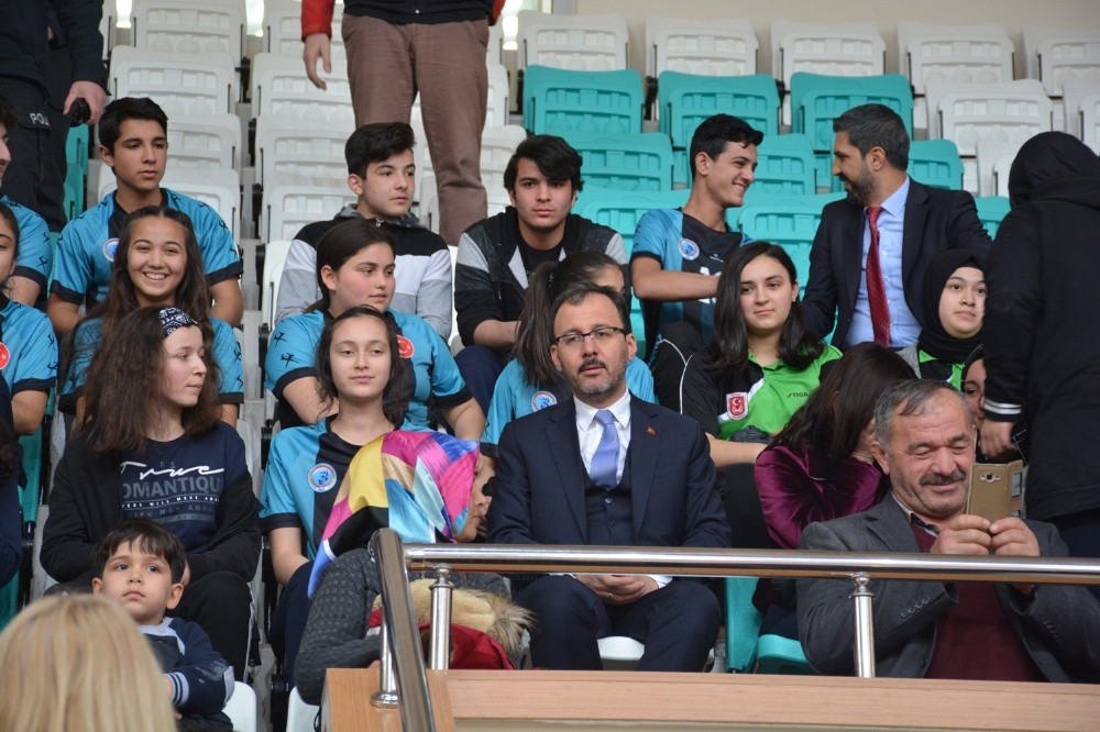 Bakan Kasapoğlu: 