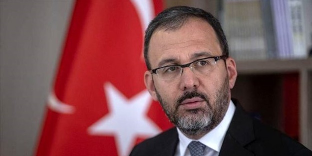 Bakan Kasapoğlu, 29 Ekim Cumhuriyet Bayramı'nı kutladı