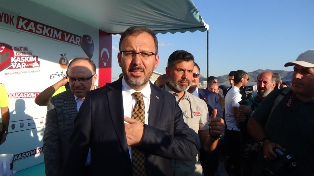 Bakan Kasapoğlu Dünya Motokros Şampiyonası Finaline katıldı 