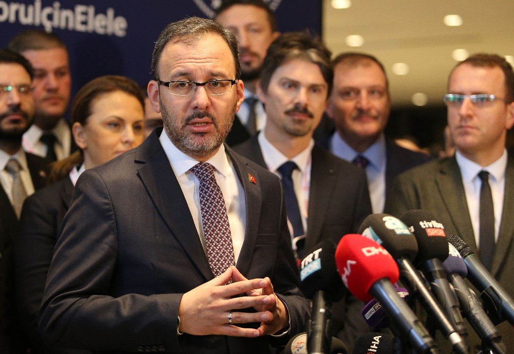 Bakan Kasapoğlu: “Spor camiası olarak meclisimizin yaptığı çalışmalara katkı vereceğiz” 
