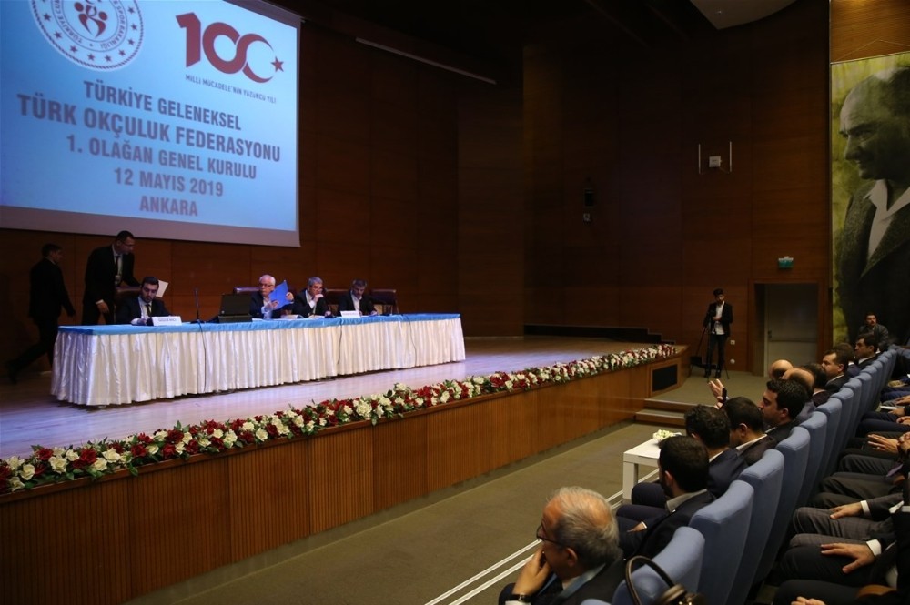Bakan Kasapoğlu: “Sporu günlük hayata dahil etmemiz gerekiyor” 