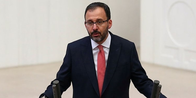Bakan Kasapoğlu'ndan A Milli Erkek Basketbol Takımı'na tebrik
