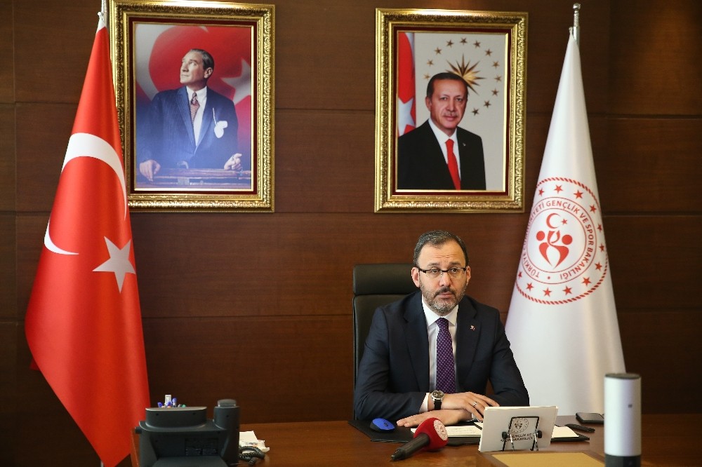 Bakan Kasapoğlu’ndan olimpik ve paralimpik sporculara tesis müjdesi 
