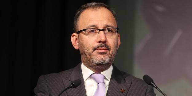 Bakan Kasapoğlu'ndan Türkiye'de bir ilk! 'Gençlerin bütçesi gençlerde'