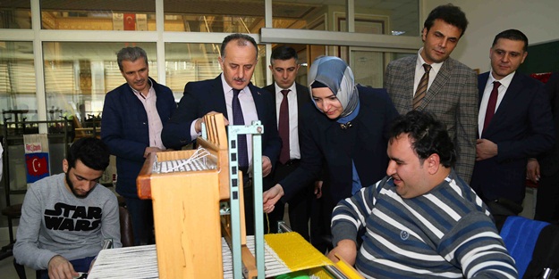 Bakan Kaya: Engelliler Sarayı Türkiye genelinde hizmete sunulmalı