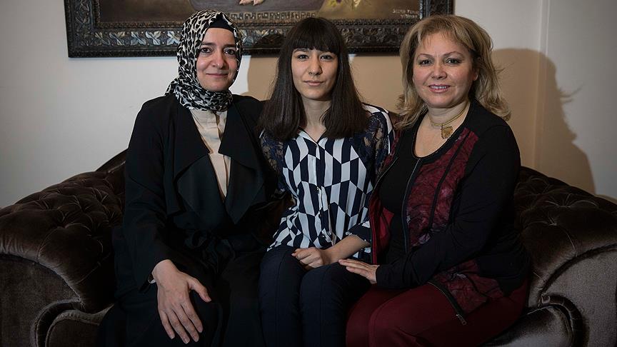 Bakan Kaya: Evinizi, kalbinizi, yuvanızı çocuklarımızla paylaşın