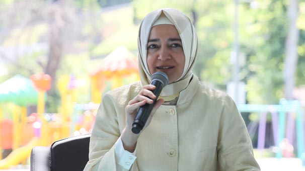 Bakan Kaya, Kağıthane'de esnafı ziyaret etti