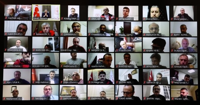 Bakan Koca, il sağlık müdürleri, bakan yardımcıları ve genel müdürlerle telekonferans ile görüştü 