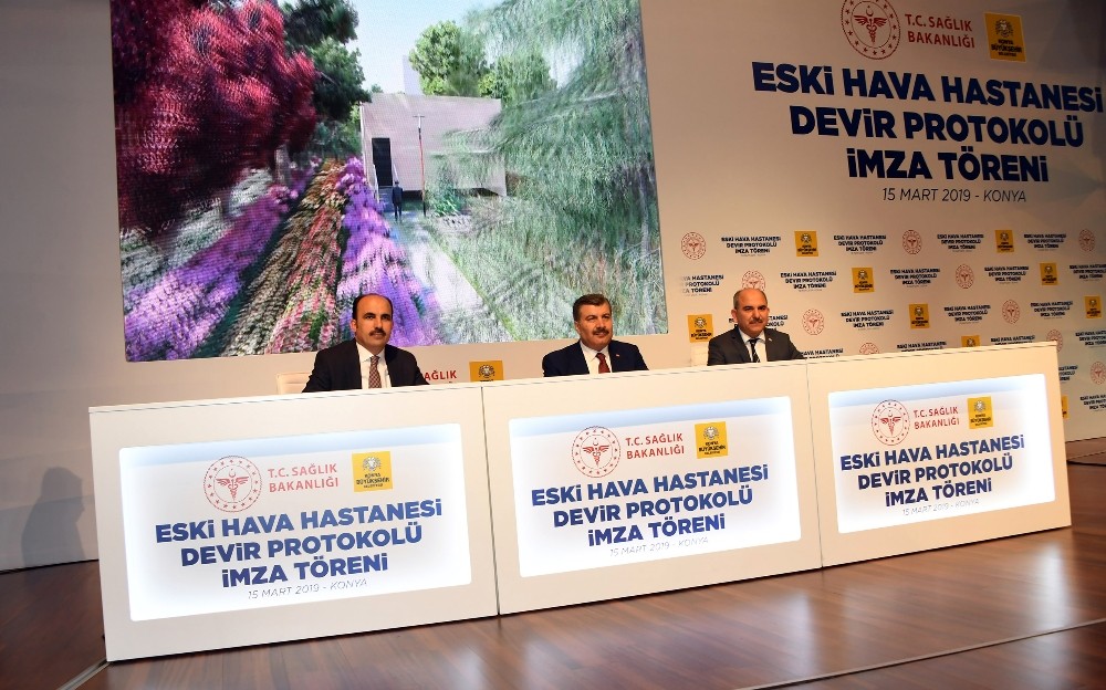 Bakan Koca, Konevi Kütüphanesi imza törenine katıldı 