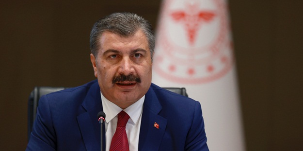 Bakan Koca'dan anlamlı maske mesajı