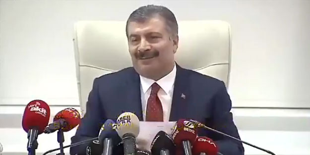 Bakan Koca'nın hadsiz gazeteciye verdiği cevap olay oldu