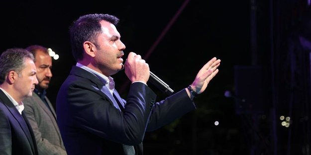 Bakan Kurum: İlk defa oy kullanacak kardeşlerimle birlikte...