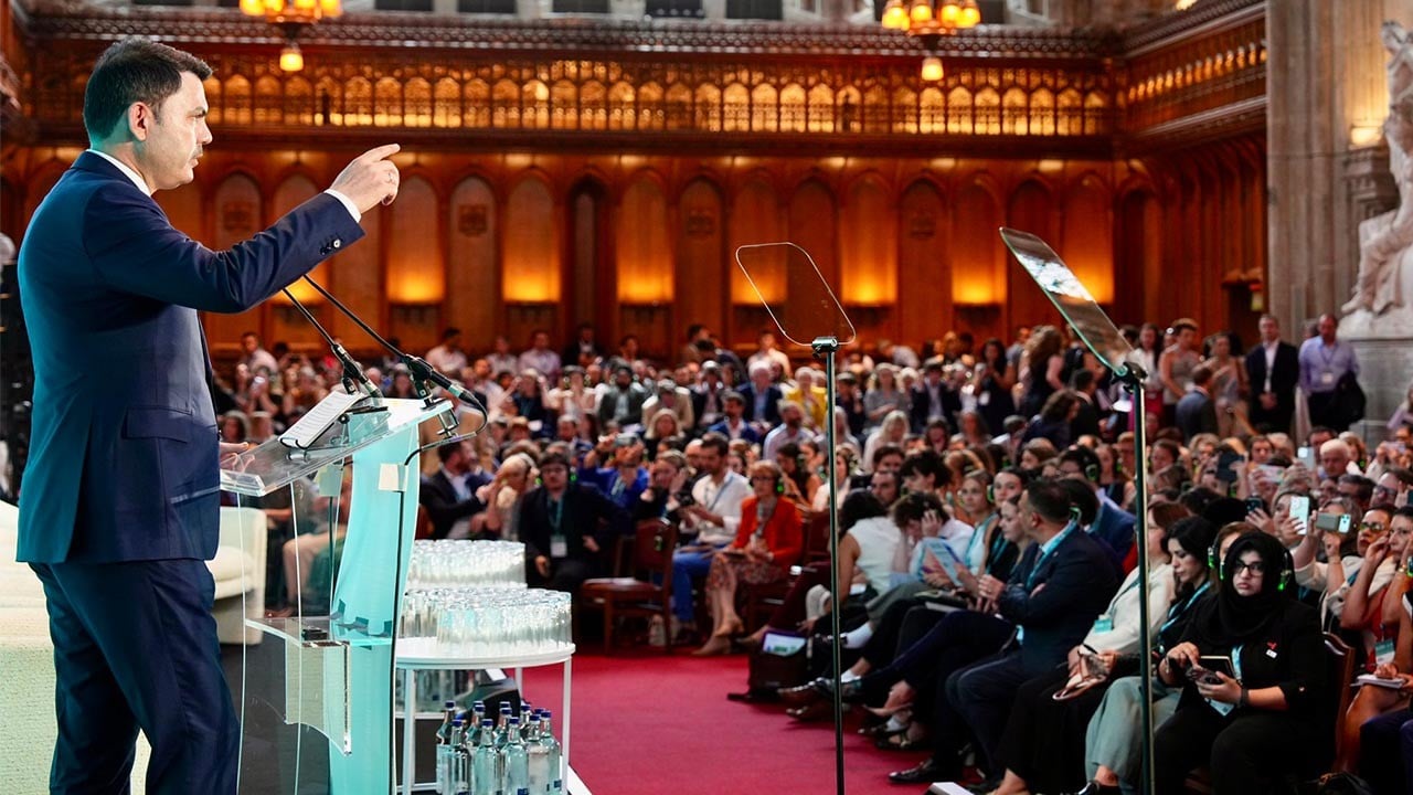 Bakan Kurum Londra’da COP31 hedeflerini açıkladı Enerji dönüşümü hayatımızı değiştirecek