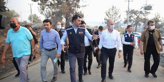Bakan Kurum Manavgat'ta: Yaralar en yakın sürede sarılacak