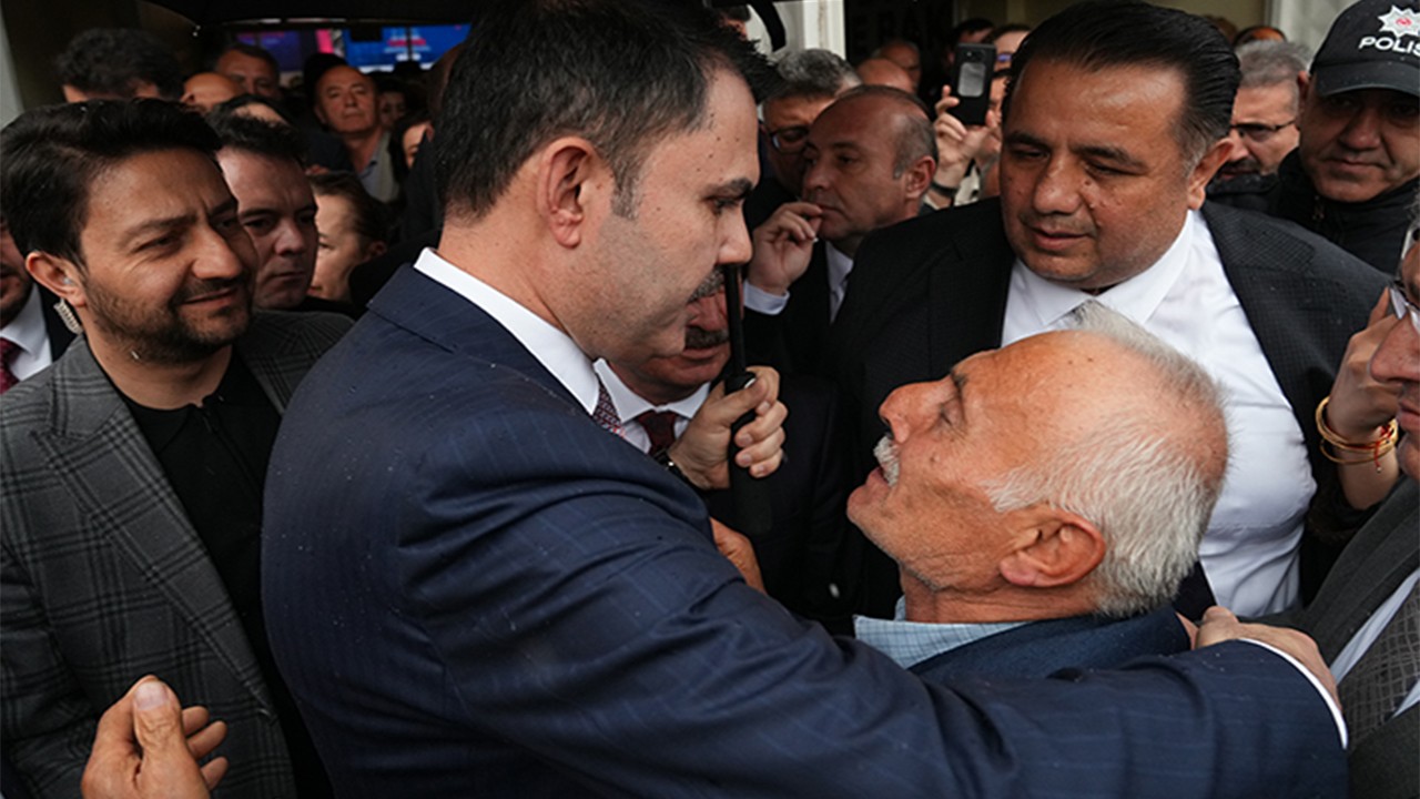 Bakan Kurum: 'Şehidimizin vasiyeti bizim için emanettir'