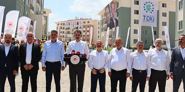 Bakan Kurum tarih verdi: Evine girmeyen depremzede kalmayacak