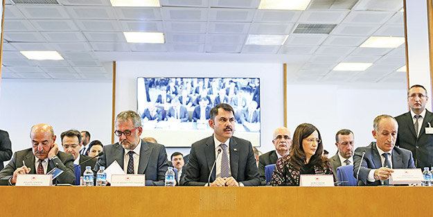 Bakan Kurum, TOKİ projeleri için hedef koydu! İhaleler bitecek inşaatlar başlayacak