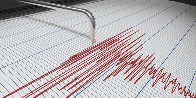 Bakan Kurum'dan deprem açıklaması