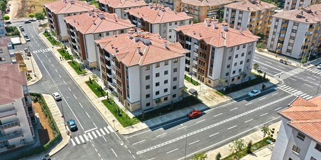 Bakan Kurum'dan, deprem sonrası inşa edilen konutlara ilişkin açıklama