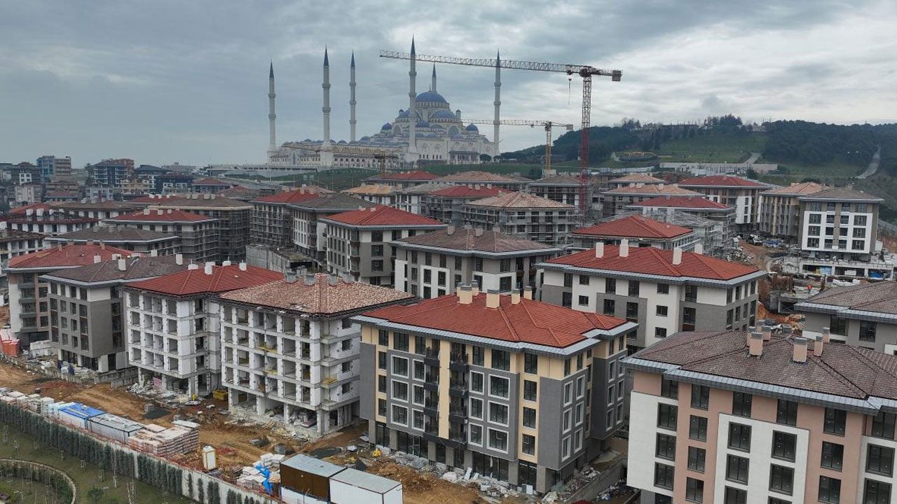 Bakan Kurum’dan kentsel dönüşüm mesajı: Deprem beklemez dönüşüm de beklememeli!