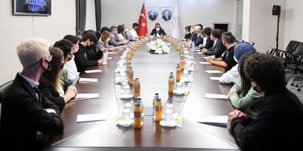 Bakan Mahmut Özer açıkladı... İşte okullardaki devamlılık oranı