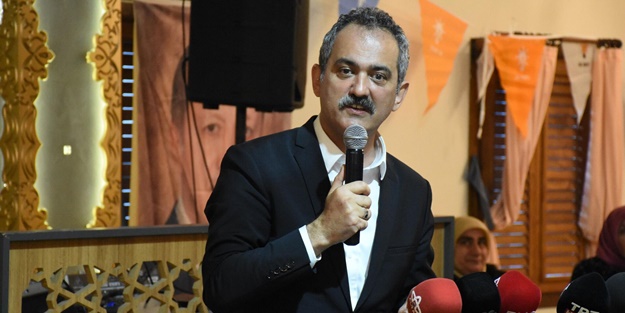 Bakan Mahmut Özer duyurdu: Seçimden sonra eğitime 1 gün ara verilecek!