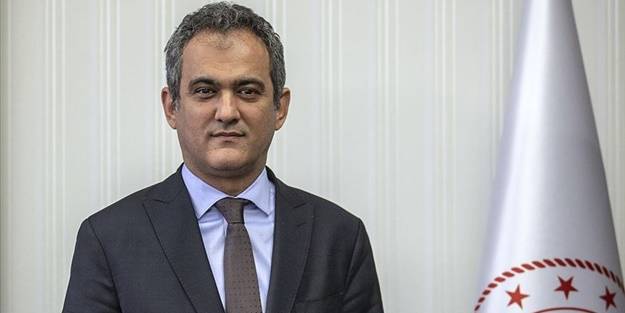 Bakan Mahmut Özer'den 