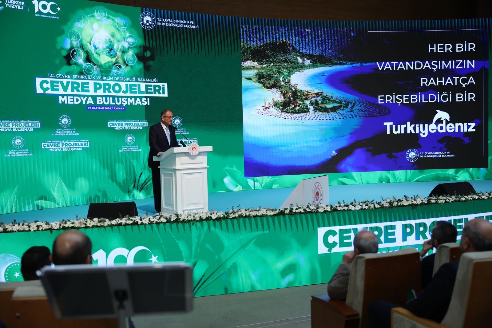 Bakan Mehmet Özhaseki, bakanlığın yeni çevre projelerini açıkladı