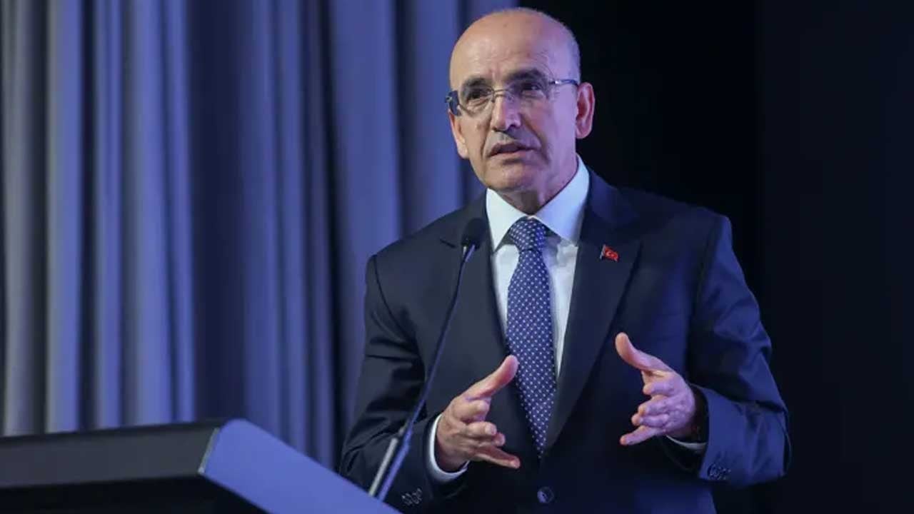 Bakan Şimşek 'büyük sorunu' açıkladı
