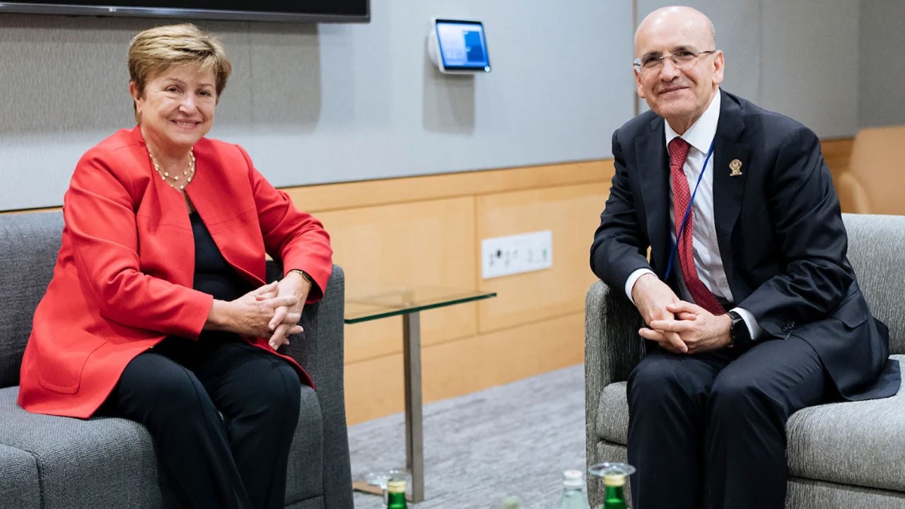 Bakan Mehmet Şimşek IMF'nin bir numaralı ismiyle görüştü