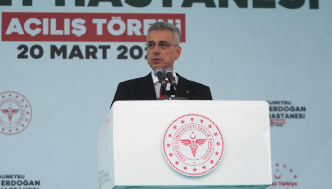 Bakan Memişoğlu müjdeyi verdi: Sağlıkta Türkiye Yüzyılı mührü! Şehir hastanesi 2027’de kapılarını açıyor