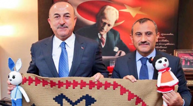 Bakan Mevlüt Çavuşoğlu'ndan Tunceli'ye ziyaret