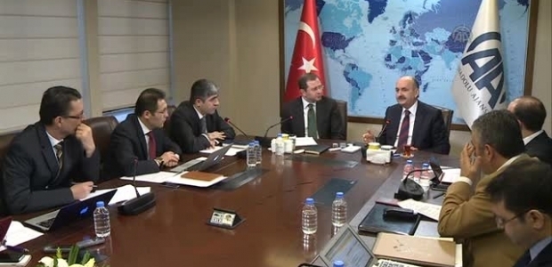 Bakan Müezzinoğlu'ndan 'H1n1' ve 'Zika Virüsü' açıklaması