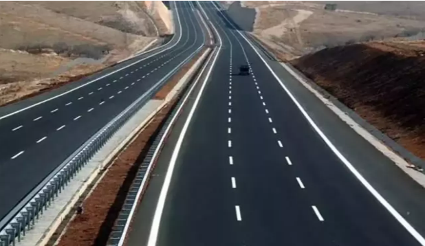 Bakan müjdeyi verdi! 2,5 saatlik yol 20 dakikaya düşüyor