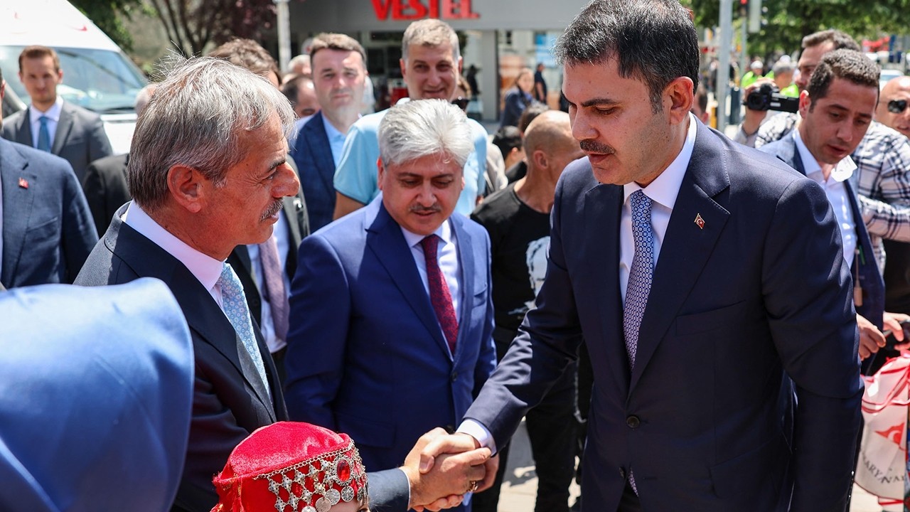 Bakan Murat Kurum Büyükşehir’de: Yeşil, sosyal ve dirençli şehir hedefimize Sayın Bakanımızın destekleriyle hızla ilerliyoruz