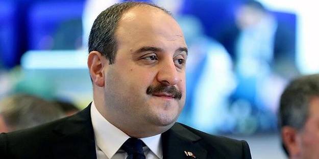 Bakan Mustafa Varank Türkiye'nin ilk yerli ve milli şanzımanını tanıttı