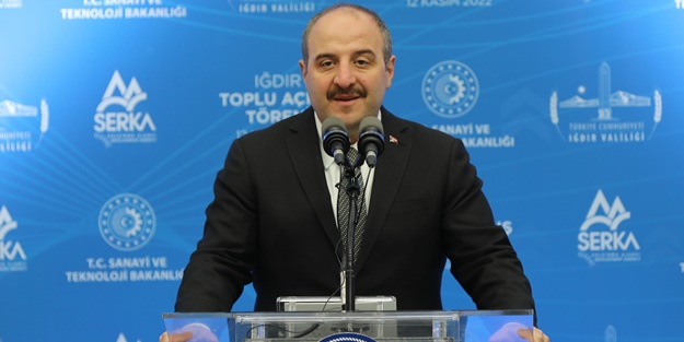 Bakan Mustafa Varank'tan TOGG mesajı: Yolların tozunu attıracak