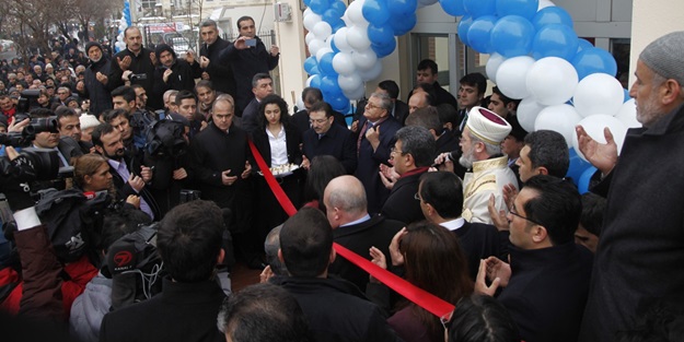 Bakan Müzzinoğlu, İmam Hatip Lisesi açılışına katıldı