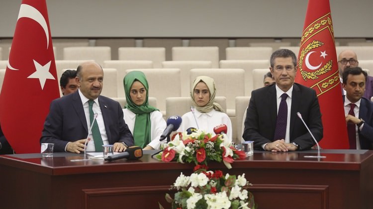 İşte yeni savunma bakanının ilk icraatı