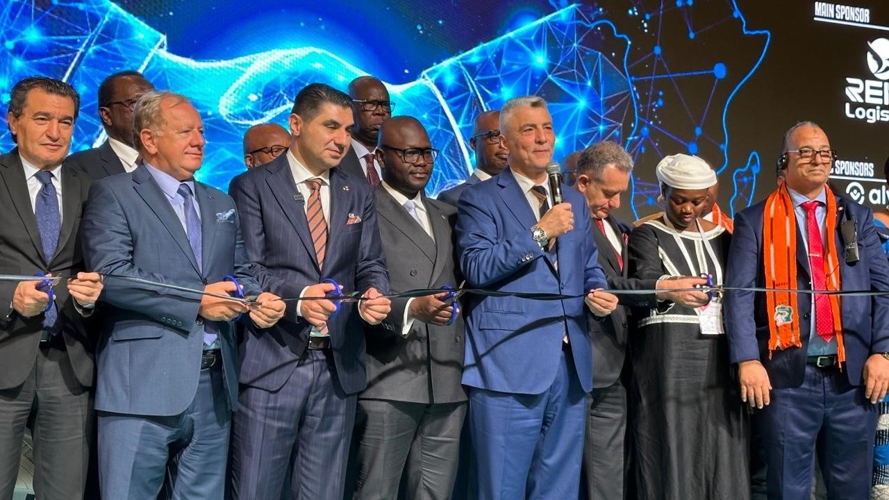 Bakan Ömer Bolat: ‘‘2024'ün ilk 9 ayında Afrika-Türkiye ticaret hacmi 27 milyar dolara yaklaştı''