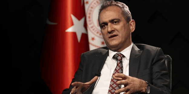 Bakan Özer: Eğitimde odak noktamız...