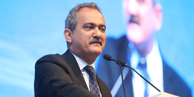 Bakan Özer hayretle karşıladı: 1 lira bile harcamamışlar