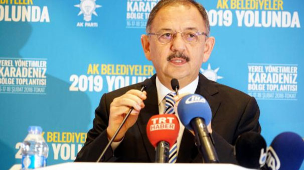 Bakan Özhaseki: Sakalını uzattırıyorlar DAEŞ'ci oluyor, kestiriyorlar PYD'ci'