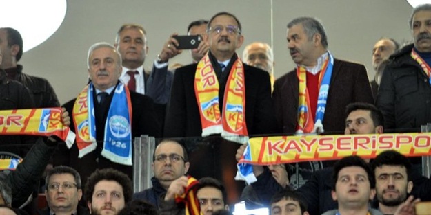 Bakan Özhaseki'den hakeme tepki!