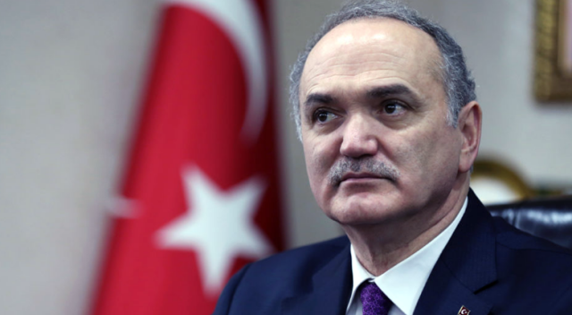 Bakan Özlü: Güvensiz asansöre online takip