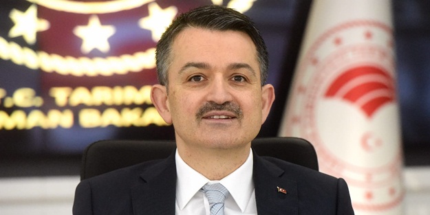 Bakan Pakdemirli çiftçi çocuklarıyla video konferans yöntemiyle bir araya geldi