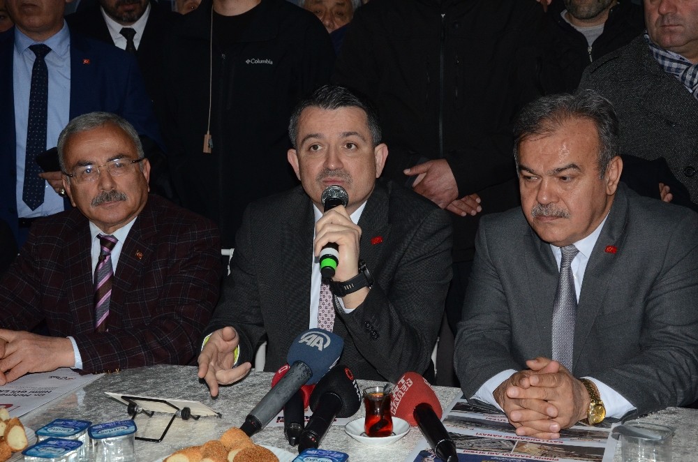 Bakan Pakdemirli: “İktidar ve yerel belediyelerin aynı partiden olması son derece önemli” 